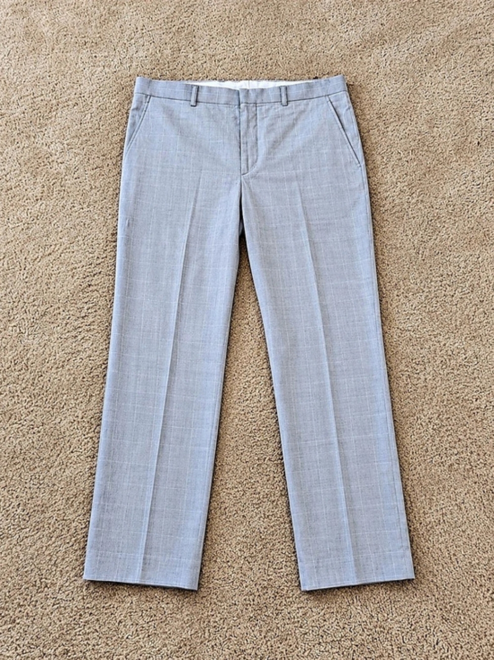 J.Ferrar Straight Leg Pants in Gray Like New